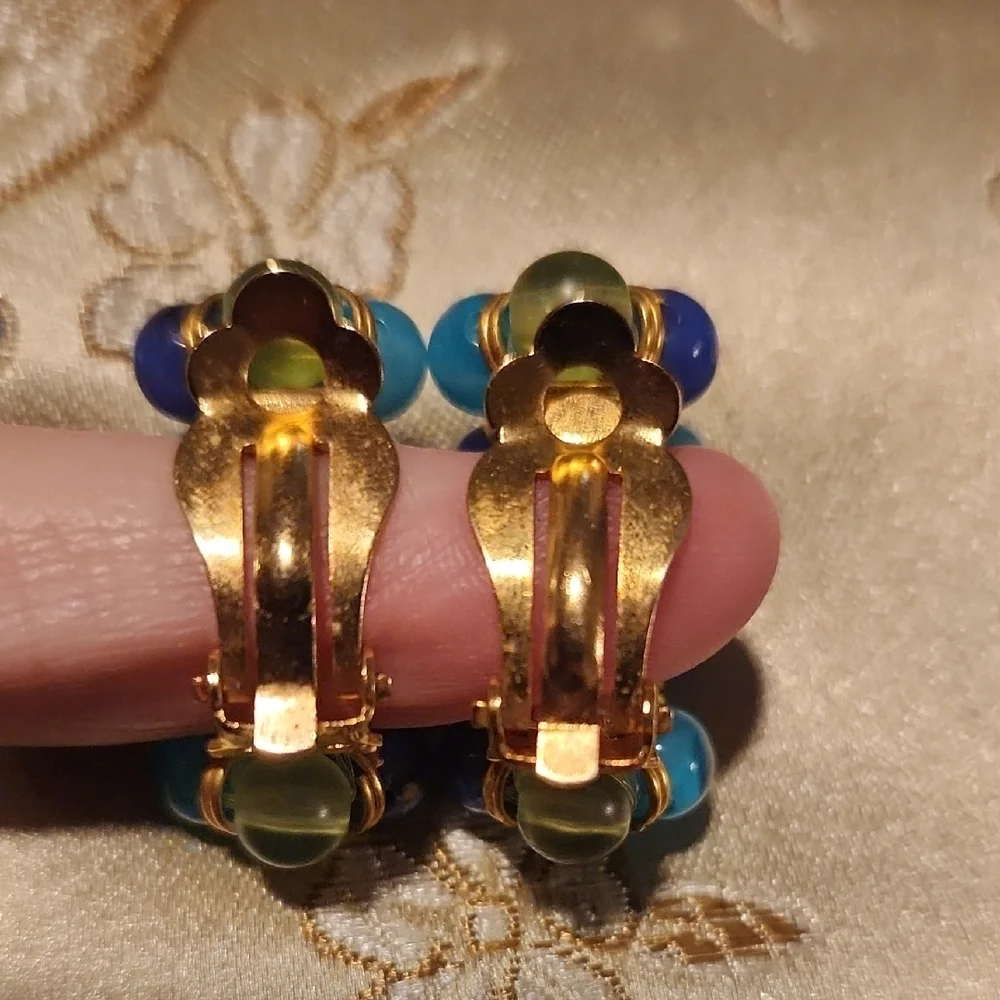 Vintage Gold and Blue Beaded Earring Clip Ons‎